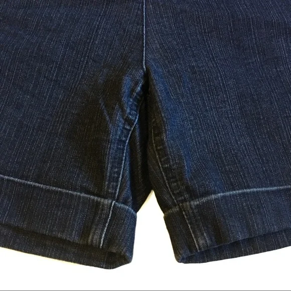Soft Surroundings elastic denim jean shorts small - Picture 3 of 8